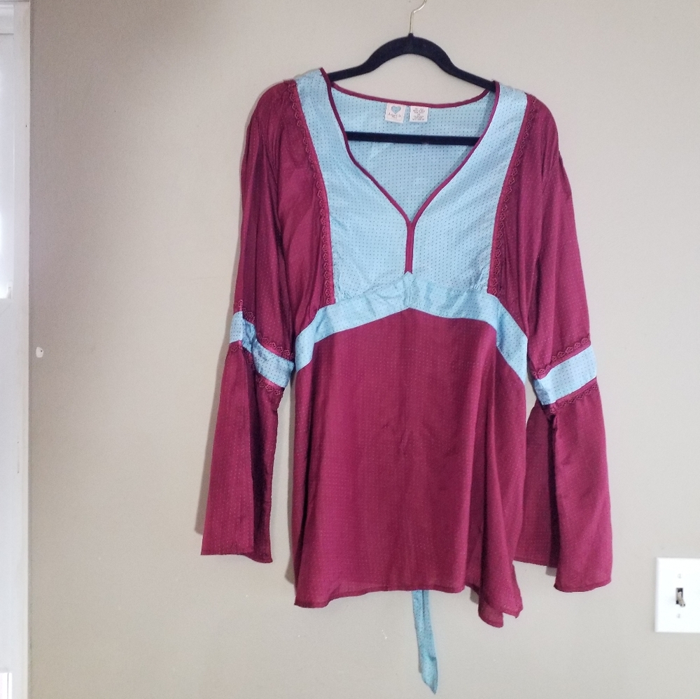 Andrew & co silk top
